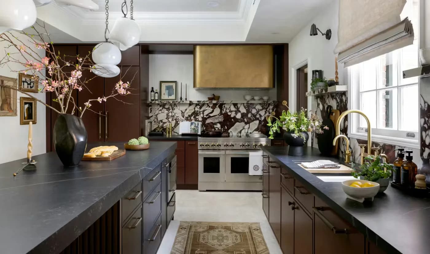 Urban Effects kitchen with Jennings cabinets