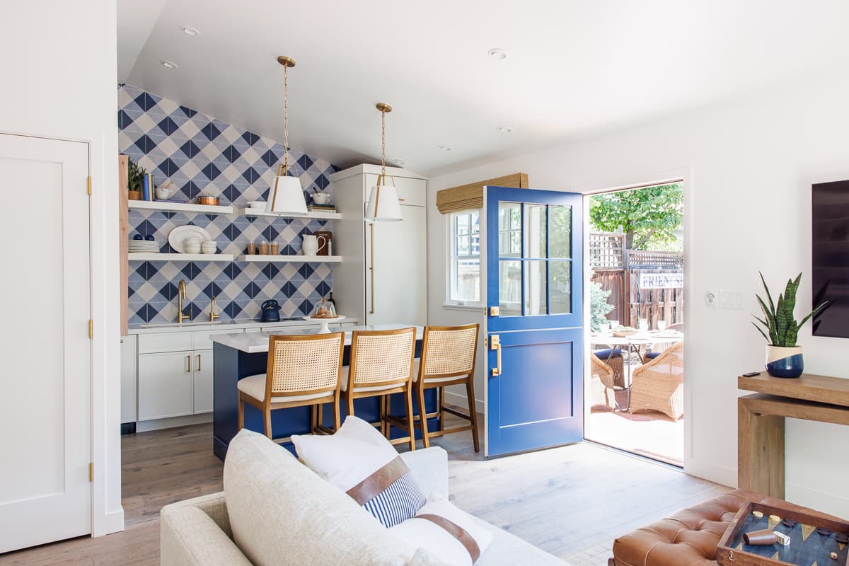 Fabuwood Luna kitchen with natural wood tones